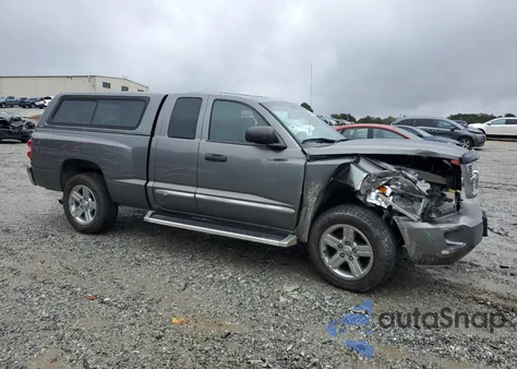 2008 Dodge Dakota Laramie z USA, uszkodzony, nr VIN 1D7HW52N28S554573